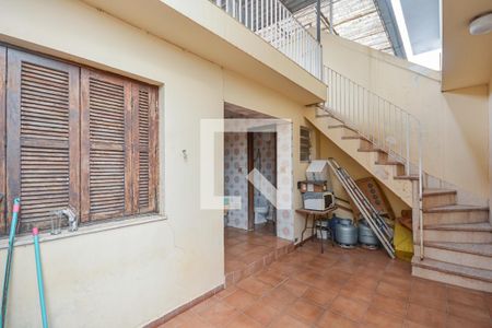 Quintal de casa para alugar com 4 quartos, 150m² em Jardim dos Lagos, São Paulo