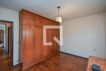 Quarto 1 de casa para alugar com 4 quartos, 150m² em Jardim dos Lagos, São Paulo