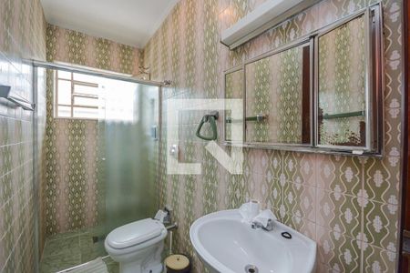 Banheiro de casa para alugar com 4 quartos, 150m² em Jardim dos Lagos, São Paulo