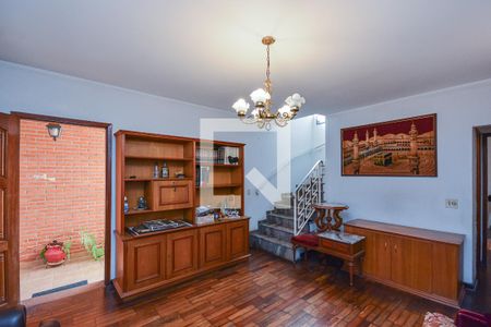 Sala de casa para alugar com 4 quartos, 150m² em Jardim dos Lagos, São Paulo