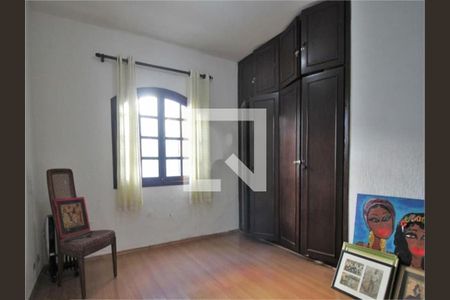 Casa à venda com 4 quartos, 250m² em Jardim Lar Sao Paulo, São Paulo