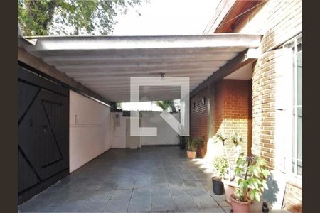 Casa à venda com 4 quartos, 250m² em Jardim Lar Sao Paulo, São Paulo