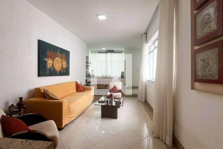 Casa à venda com 7 quartos, 440m² em São Lucas, Belo Horizonte