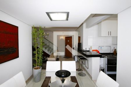 Sala de apartamento à venda com 3 quartos, 235m² em Buritis, Belo Horizonte