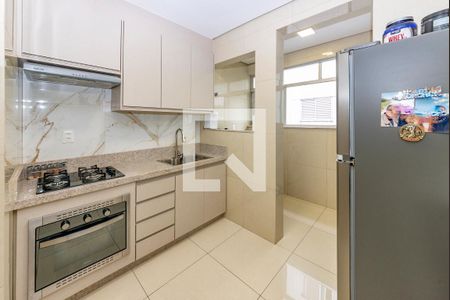 Cozinha de apartamento à venda com 2 quartos, 66m² em Buritis, Belo Horizonte