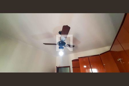 Quarto 1 de casa para alugar com 3 quartos, 232m² em Km 18, Osasco
