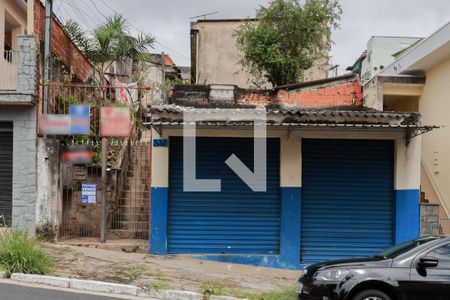 Fachada + plaquinha de casa à venda com 2 quartos, 450m² em Vila Nova Cachoeirinha, São Paulo