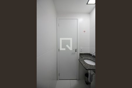 Banheiro Social de apartamento à venda com 2 quartos, 48m² em Vila Joao Basso, São Bernardo do Campo