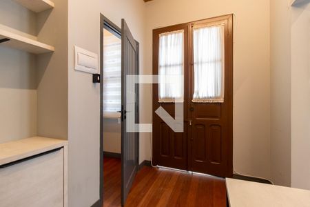 Escritório de apartamento para alugar com 1 quarto, 55m² em Centro, Curitiba