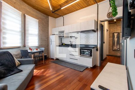 Sala de apartamento para alugar com 1 quarto, 55m² em Centro, Curitiba
