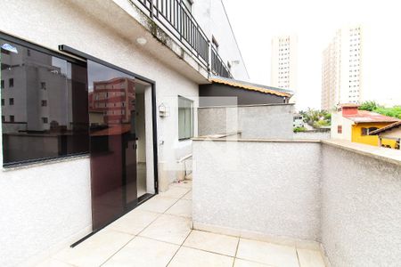 Varanda da sala de apartamento à venda com 2 quartos, 69m² em Vila Carmosina, São Paulo