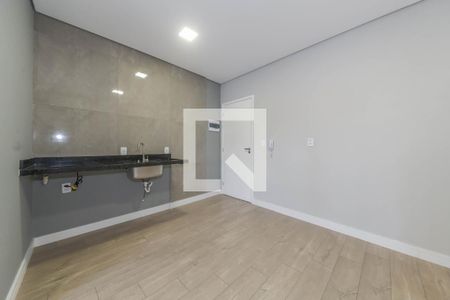 Cozinha de kitnet/studio para alugar com 1 quarto, 18m² em Vila Santo Estefano, São Paulo