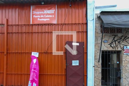 Fachada de kitnet/studio para alugar com 1 quarto, 15m² em Vila Santa Clara, São Paulo