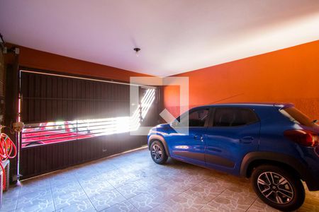 Garagem de casa à venda com 3 quartos, 160m² em Vila Tibiriçá, Santo André