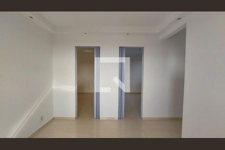 Sala de apartamento para alugar com 2 quartos, 65m² em Vila Emil, Mesquita
