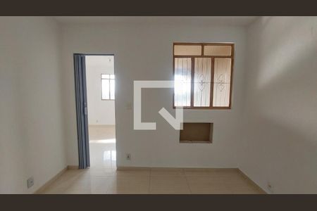 Quarto 1 de apartamento para alugar com 2 quartos, 65m² em Vila Emil, Mesquita