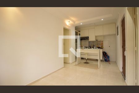 Sala de apartamento para alugar com 2 quartos, 46m² em Jardim Santa Teresinha, São Paulo