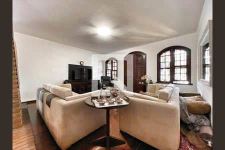 Sala de casa à venda com 4 quartos, 250m² em Belvedere, Belo Horizonte