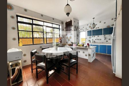 Cozinha de casa à venda com 4 quartos, 250m² em Belvedere, Belo Horizonte
