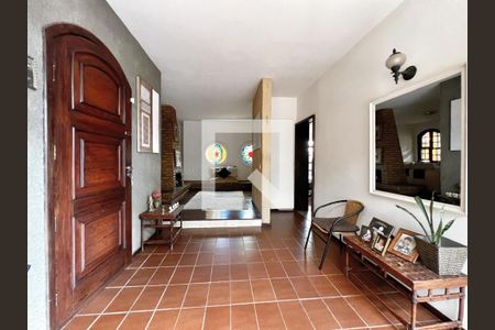 Sala de casa à venda com 4 quartos, 250m² em Belvedere, Belo Horizonte