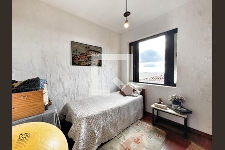 Quarto1 de casa à venda com 4 quartos, 250m² em Belvedere, Belo Horizonte