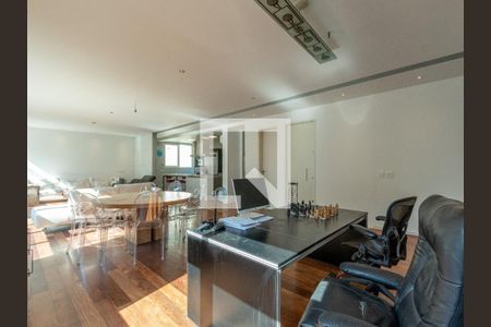 Apartamento à venda com 3 quartos, 239m² em Jardim Paulista, São Paulo