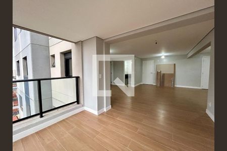 Apartamento à venda com 3 quartos, 115m² em Vila Regente Feijó, São Paulo