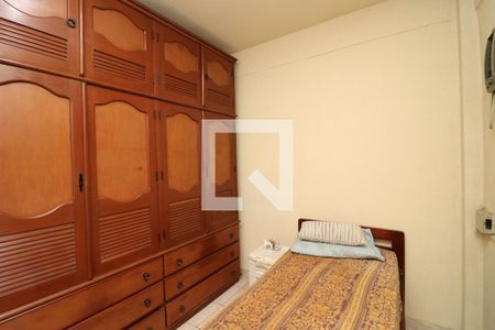 Quarto 1 de apartamento para alugar com 2 quartos, 55m² em Portuguesa, Rio de Janeiro