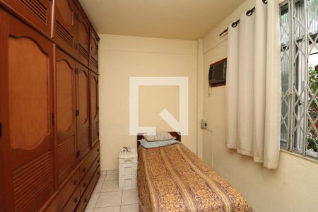 Quarto 1 de apartamento para alugar com 2 quartos, 55m² em Portuguesa, Rio de Janeiro