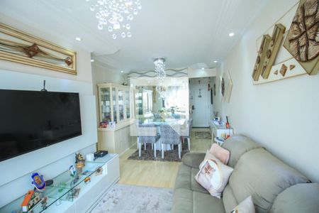 Sala  de apartamento à venda com 3 quartos, 78m² em Vila Prudente, São Paulo