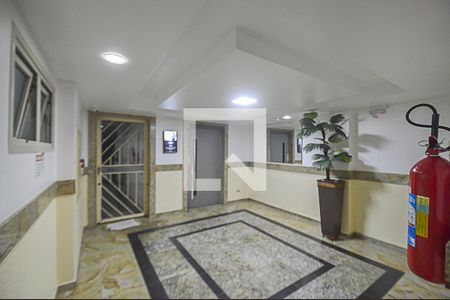 Hall de entrada de apartamento à venda com 3 quartos, 70m² em Rudge Ramos, São Bernardo do Campo
