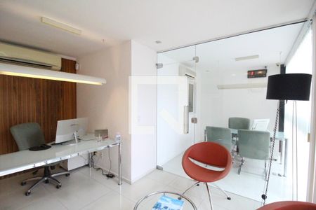 Sala 1 de casa à venda com 4 quartos, 523m² em Freguesia (jacarepaguá), Rio de Janeiro