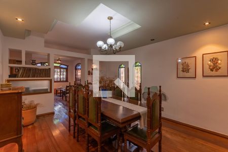 Sala 2 de casa à venda com 5 quartos, 313m² em Alípio de Melo, Belo Horizonte