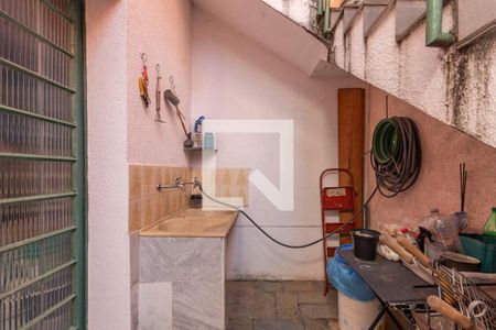 Área de Serviço de casa à venda com 4 quartos, 313m² em Alípio de Melo, Belo Horizonte