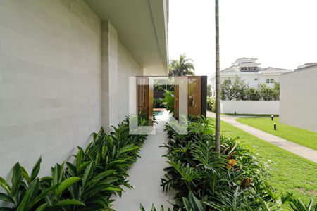 Área Externa de casa de condomínio à venda com 5 quartos, 600m² em Barra da Tijuca, Rio de Janeiro