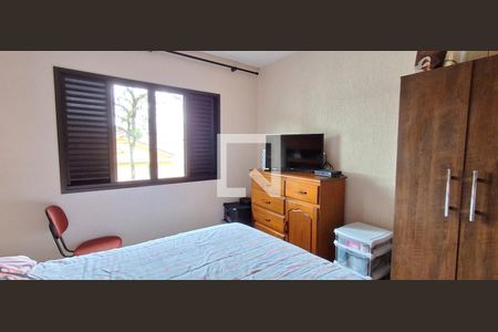Quarto 2 de casa à venda com 6 quartos, 231m² em Cerâmica, São Caetano do Sul