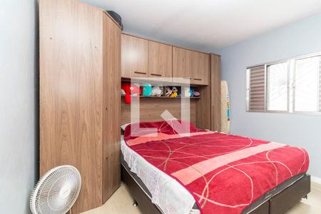Quarto  de casa para alugar com 3 quartos, 390m² em Jardim Guaianazes, São Paulo