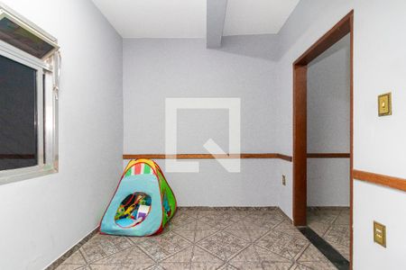 Sala de casa para alugar com 3 quartos, 390m² em Jardim Guaianazes, São Paulo