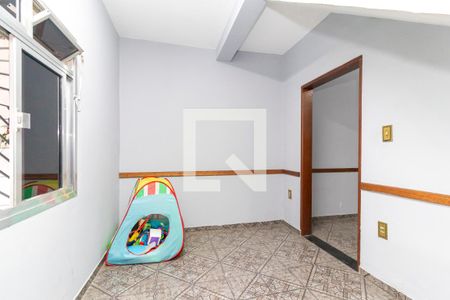 Sala de casa para alugar com 3 quartos, 390m² em Jardim Guaianazes, São Paulo