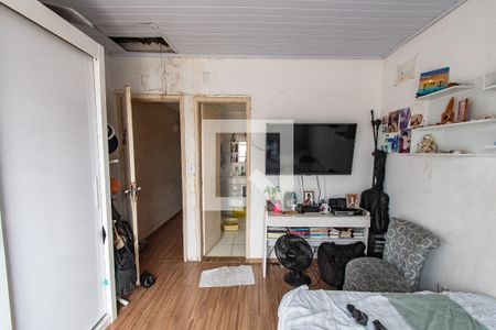 Suíte de casa à venda com 4 quartos, 250m² em Cambuci, São Paulo