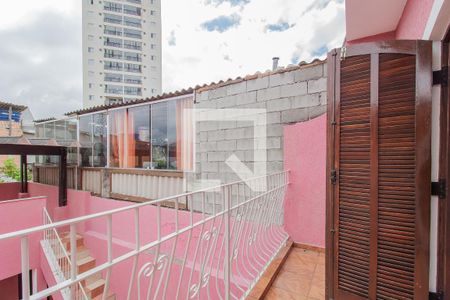Sacada de casa para alugar com 3 quartos, 210m² em Vila Assis Brasil, Mauá
