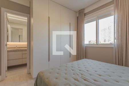 Suíte de apartamento à venda com 2 quartos, 69m² em Passo D’areia, Porto Alegre