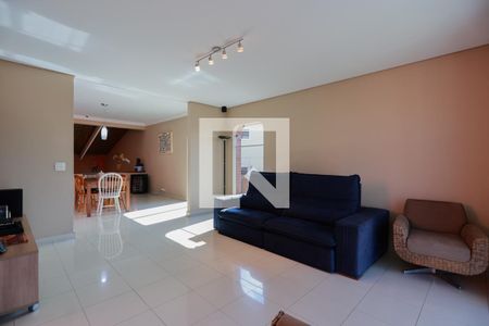 Sala de TV de casa à venda com 6 quartos, 470m² em Vila Basileia, São Paulo