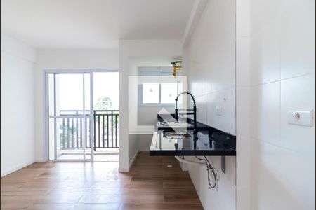 Cozinha de apartamento à venda com 2 quartos, 43m² em Parada Inglesa, São Paulo