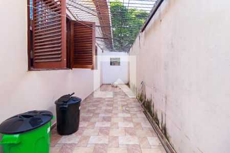 Quintal de casa à venda com 3 quartos, 197m² em Santo Amaro, São Paulo