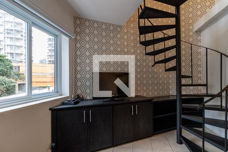 Sala de apartamento à venda com 1 quarto, 50m² em Moema, São Paulo