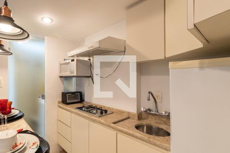 Cozinha de apartamento à venda com 1 quarto, 50m² em Moema, São Paulo