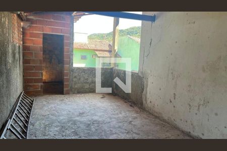 Casa à venda com 5 quartos, 253m² em Itaipu, Niterói