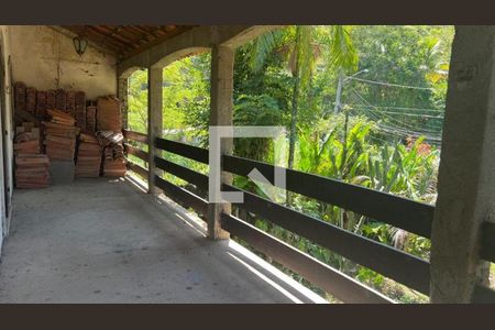Casa à venda com 5 quartos, 253m² em Itaipu, Niterói