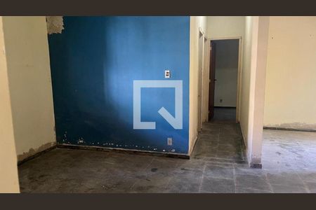 Casa à venda com 5 quartos, 253m² em Itaipu, Niterói